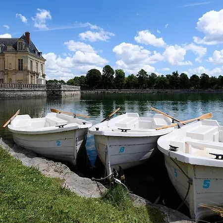 Ferienwohnung Le Choriste De Blo - Hypercentre Fontainebleau Exterior foto
